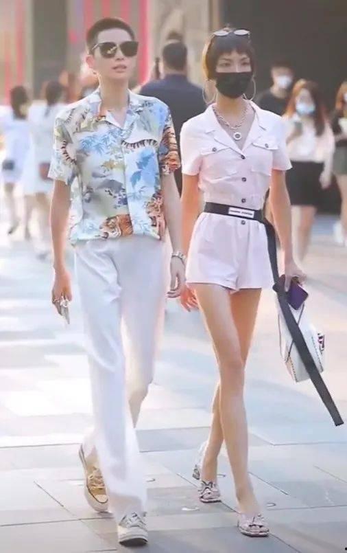 中国街拍爆料视频,中国街拍爆料视频精选回顾 第1张 中国街拍爆料视频,中国街拍爆料视频精选回顾 第1张